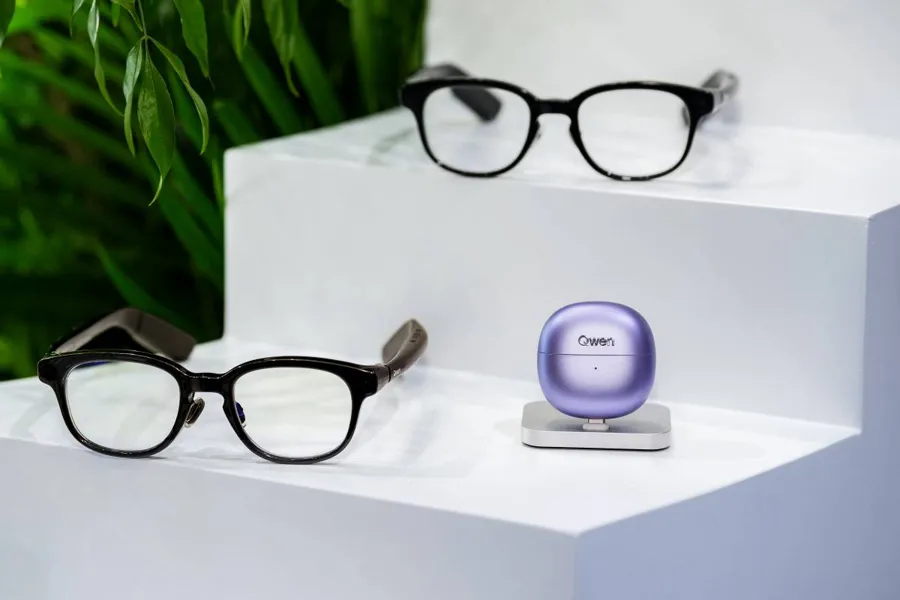 Qwen Clip - Manufacturer N1 series and Qwen Clip collection image; not an individual packshot.